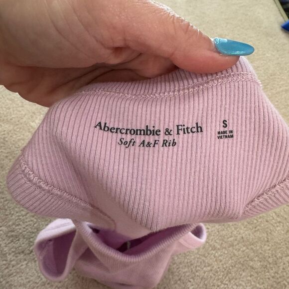 Abercrombie & Fitch Women’s Crop Tank S - Picture 4 of 4
